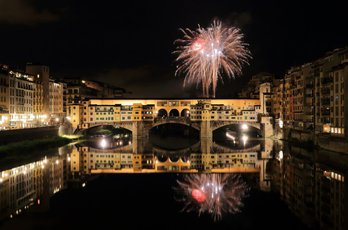 11_15_26_999_fireworks_ponte_vecchio